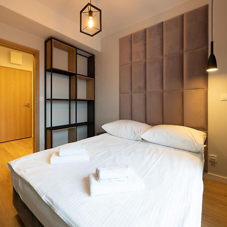 Apartament Luxury Two-Bedroom 比亚韦斯托克 外观 照片