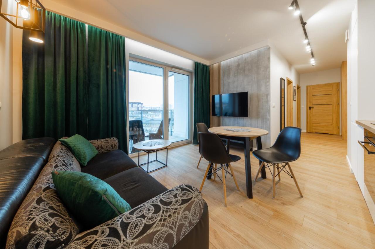 Apartament Luxury Two-Bedroom 比亚韦斯托克 外观 照片