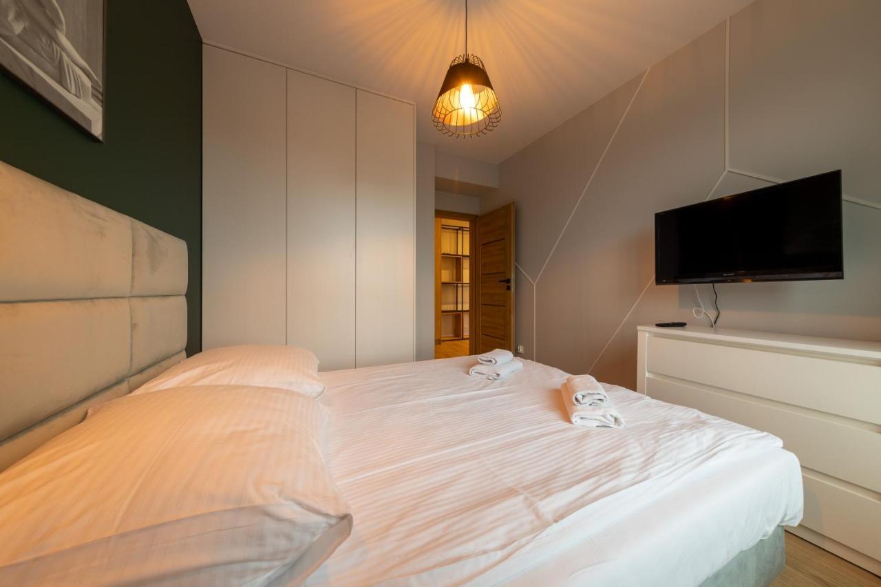 Apartament Luxury Two-Bedroom 比亚韦斯托克 外观 照片