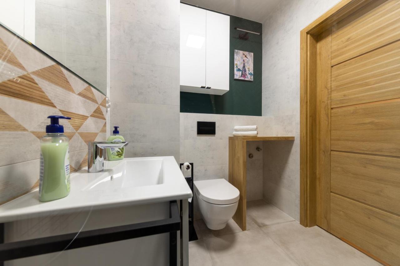 Apartament Luxury Two-Bedroom 比亚韦斯托克 外观 照片