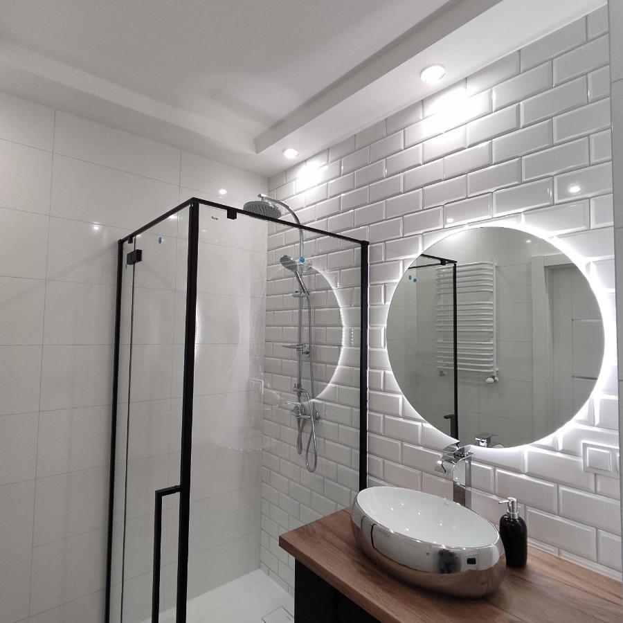Apartament Luxury Two-Bedroom 比亚韦斯托克 外观 照片