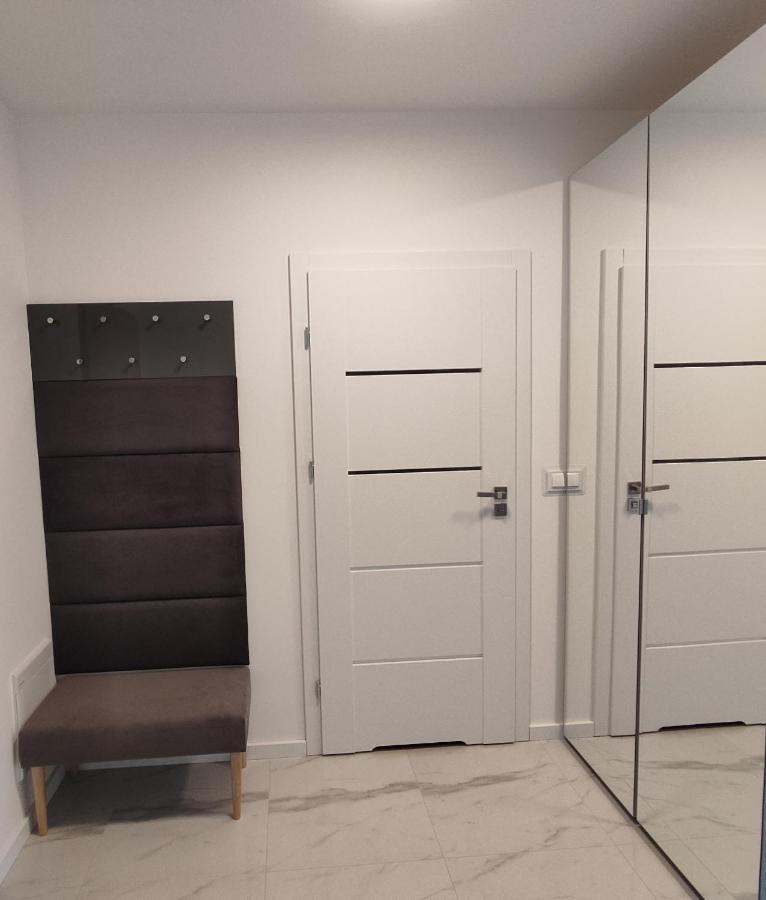 Apartament Luxury Two-Bedroom 比亚韦斯托克 外观 照片